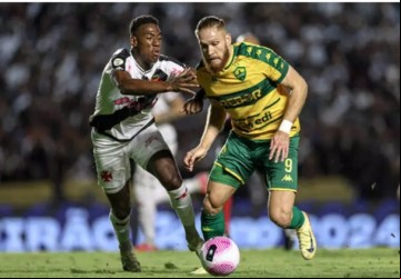 O Vasco deixou para trás a eliminação na semifinal da Copa do Brasil e, mesmo sem jogar bem, derrotou por 1 a 0 o Cuiabá