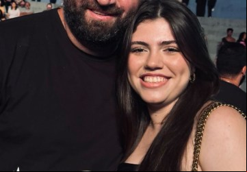 Valdinei e a filha Caroline. (Álbum familiar) 